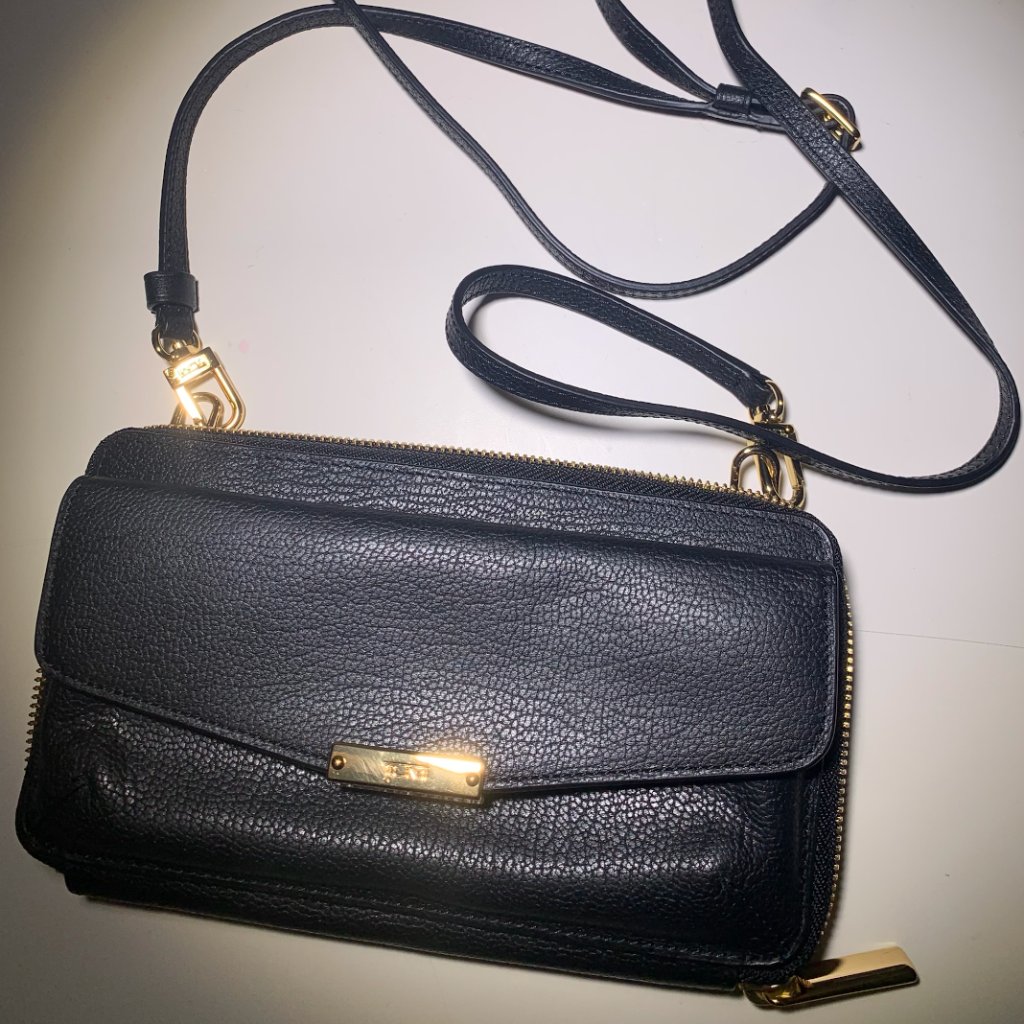 Tumi Purse